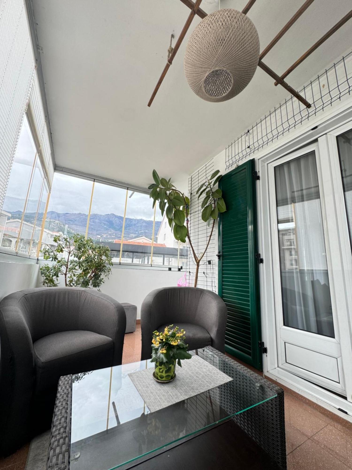Coccinellidae Apartment Budva